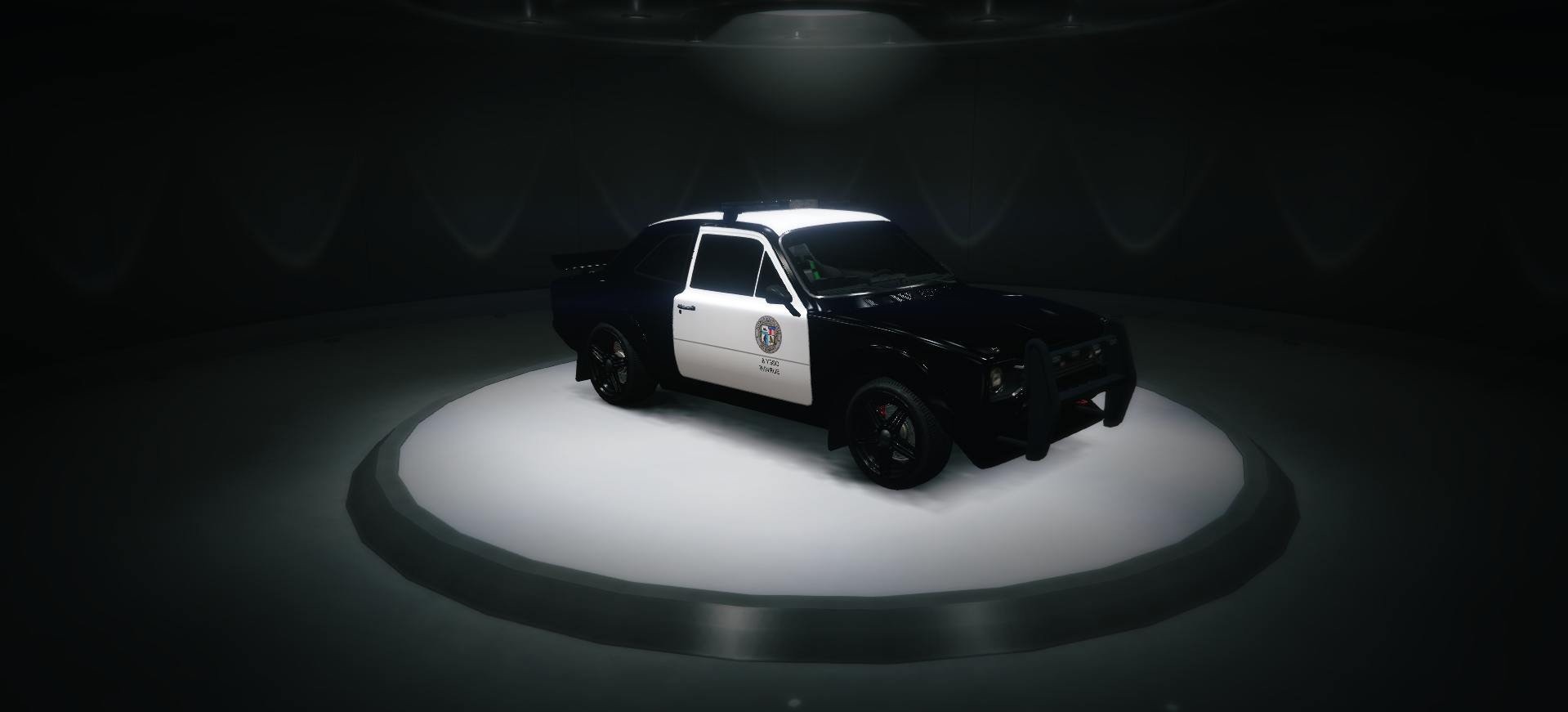 polretinue1.png