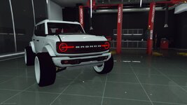 rr21bronco.jpg.4cc1d994b8508593b5b5aaeb3a7a782f.jpg